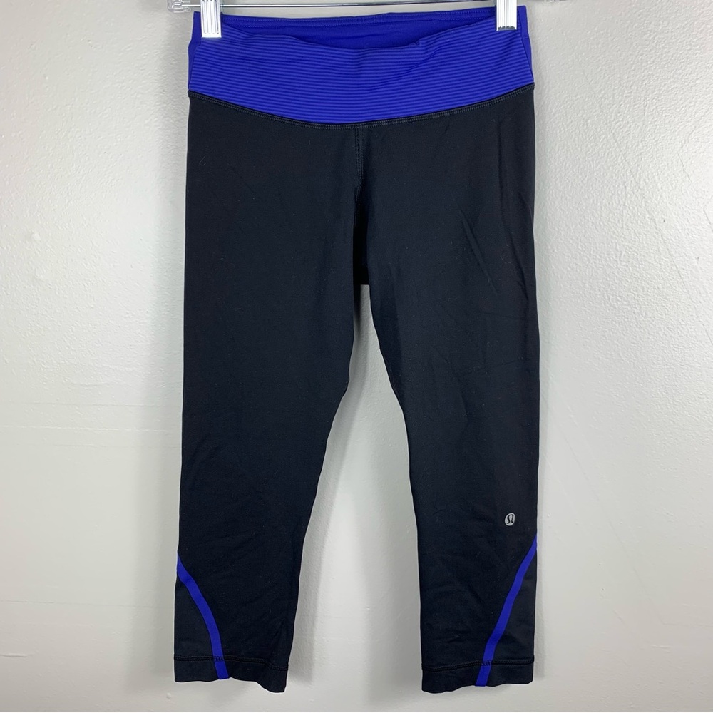 Lululemon Athletica | Women Capris Workout Leggings | Size 4